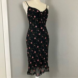 Betsey Johnson VTG 90s Y2K silk embroidered floral dress beaded dark romantic M
